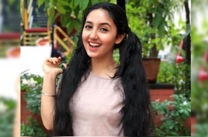 Ashnoor Kaur gives a glimpse of her school look and it's really sweet