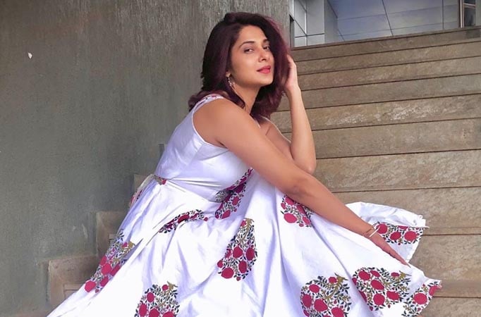 Jennifer Winget as a bridesmaid will leave you spellbound!