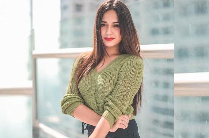 Jannat Zubair thanks fans for clocking 12 Million followers on Instagram with a special video   