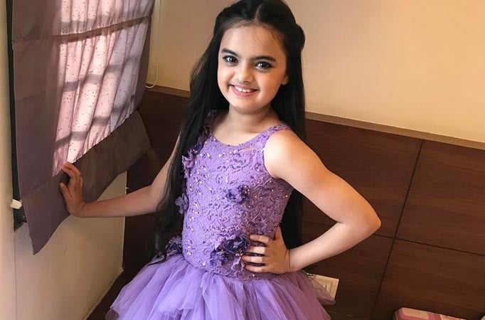 Ruhanika Dhawan has the sweetest message for her Yeh Hai Mohabbatein team!