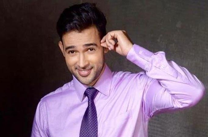 Karan Sharma shares a sweet glimpse of his childhood and present!