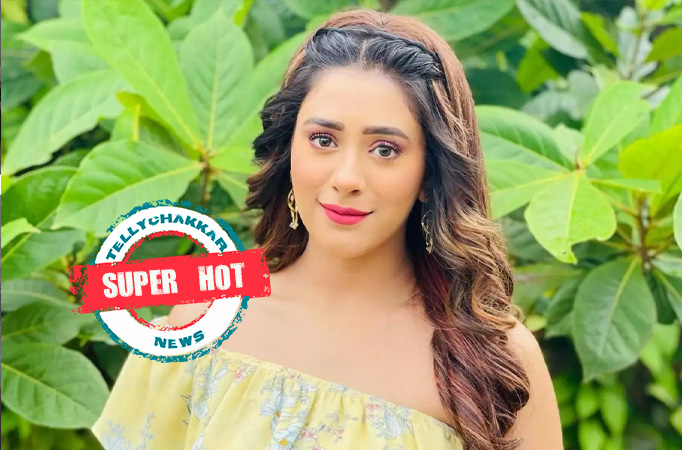 Super Hot! Hiba Nawab looks divine in these pictures