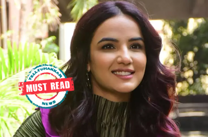 MUST READ: Checkout the PRICE of the Gucci belt and the Burberry top that Jasmin Bhasin wore!