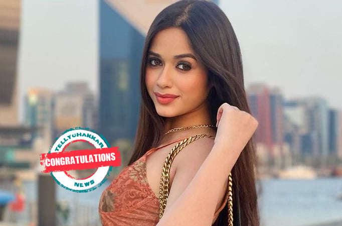 Congratulations! Jannat Zubair flies to Dubai with family to celebrate her achievement after being listed in Forbes 30 Under 30 