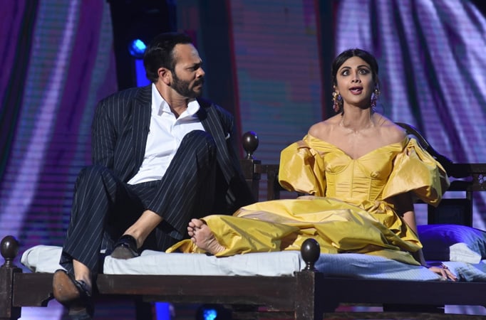 Shilpa Shetty asks ‘Thangabali kitna bada re?’ to Rohit Shetty, recreating the famous Chennai Express "thangabali" scene on Indi