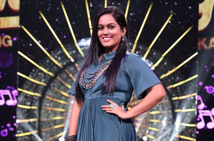 ‘Bharat Ki Beti’ Sayli Kamble dons the role of a Captain on Superstar Singer 2