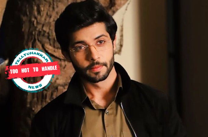  Too Hot To Handle! Manan Joshi looks dapper in formal attire  