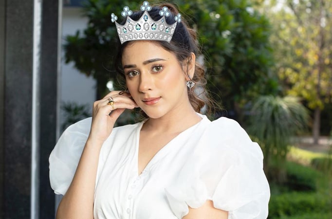 CONGRATULATIONS: Hiba Nawab is INSTAGRAM Queen of the Week! 