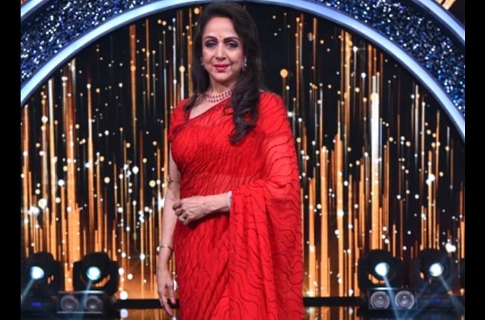 Hema Malini was expecting Esha Deol while filming 'Satte Pe Satta'