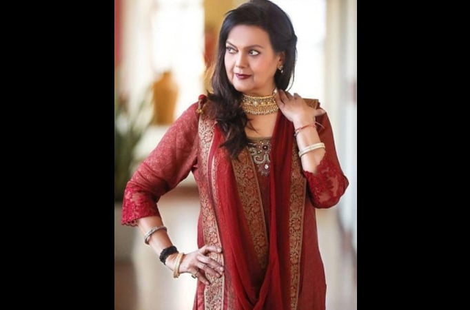 Sushmita Mukherjee continues to shoot despite getting injured