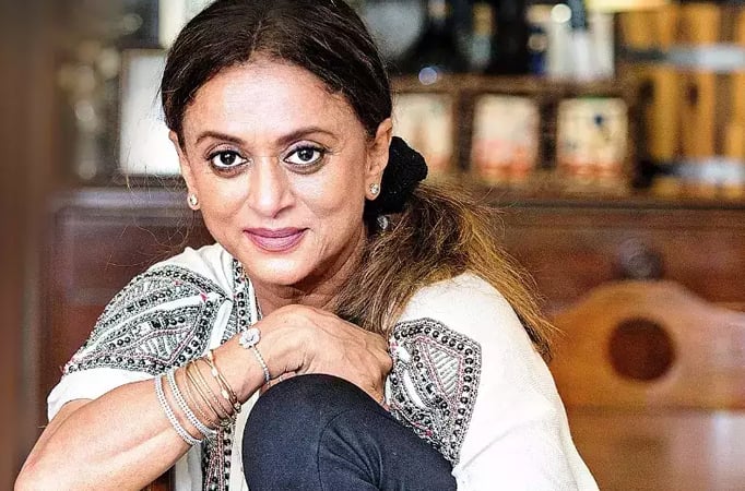 Pandya Store’s Kruttika Desai Battles Mumbai’s Unusual Winters in This old-fashioned way