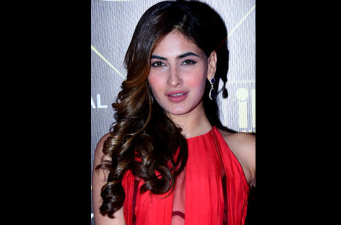 Chic! Karishma Sharma slays these elegant party outfits, take a look