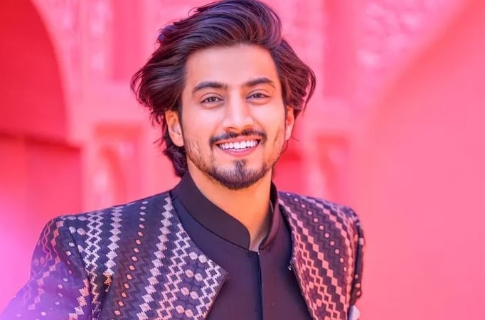 Faisal Shaikh leaves with his family parents for Umrah 