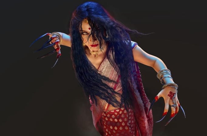 Aami Dakini Aami Dakini