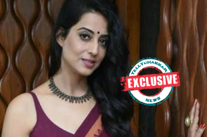 Mahie Gill-exl