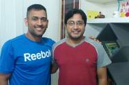 MS Dhoni and writer Dilip Jha