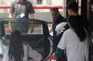 Karan Johar takes his twins home