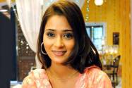 Sara Khan