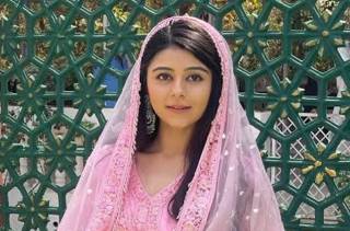  Yesha Rughani