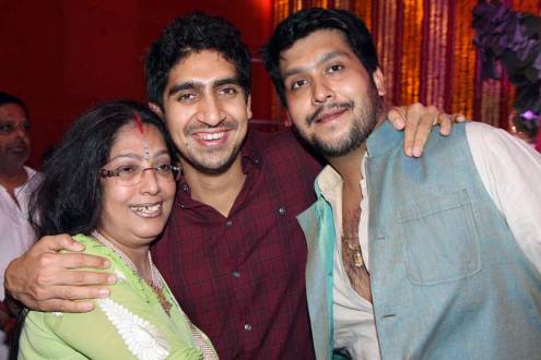 Celebs galore at The North Bengal Sarbajanin Durga Puja, Tulip Star, Juhu (Mumbai)