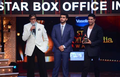  Amitabh Bachchan, Arjun Kapoor and Akshay Kumar 