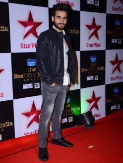  Karan Tacker 