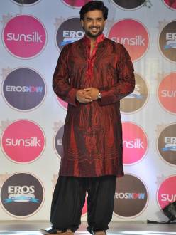 R Madhavan 