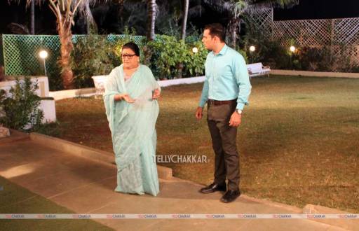 Kanika Shivpuri and Chandan K Anand