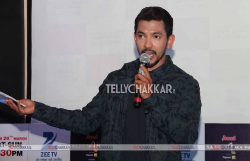 Host Aditya Narayan