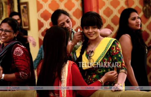 On the sets of Colors' Thapki