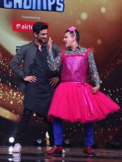 Sushant Singh Rajput and Aditya Narayan