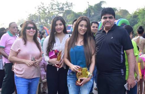 Hiba Nawab & Binaifer Kohli grace 'Be Happy Street festival' 