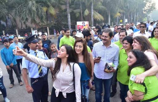 Hiba Nawab & Binaifer Kohli grace 'Be Happy Street festival' 
