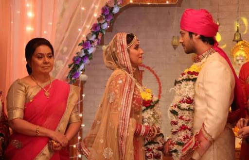 Samar & Jaya's wedding pictures from Main Maayke...