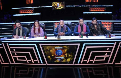Badshah on the sets of Zee TV's Sa Re Ga Ma Pa 