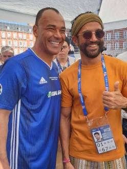 Farhan Akhtar and Shibani Dandekar meet Football legends
