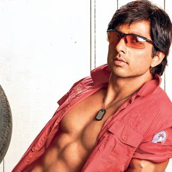 sonu sood chandramukhi telugu movie