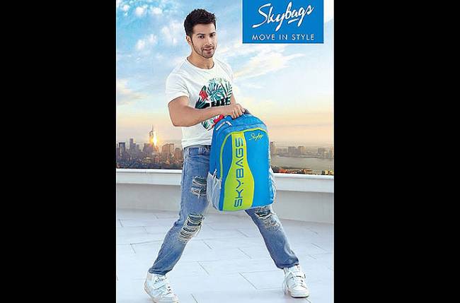 varun dhawan skybags