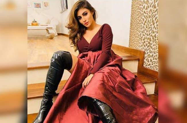Moniroy Xxx Videos - After acting, is Mouni Roy all set to explore THIS; shares an ...